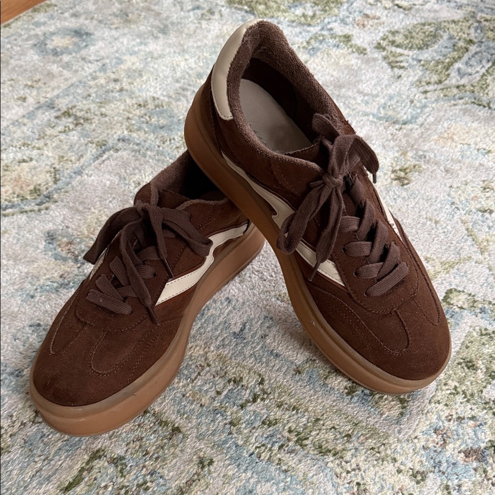 Brown and Cream women’s Sneakers